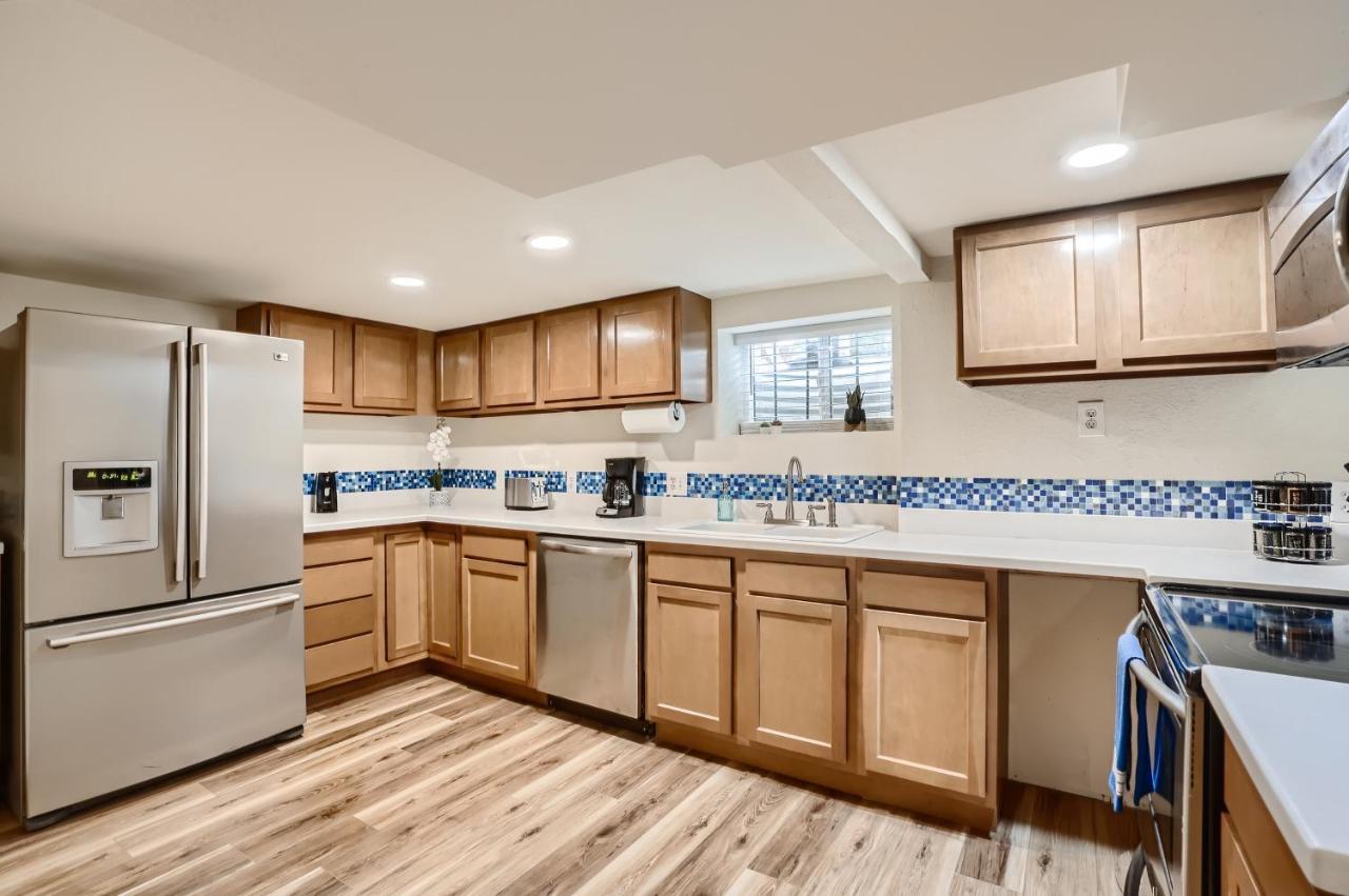 Sloans Lake Getaway - Basement Apartment Near Broncos And Downtown Denver Λέικγουντ Εξωτερικό φωτογραφία