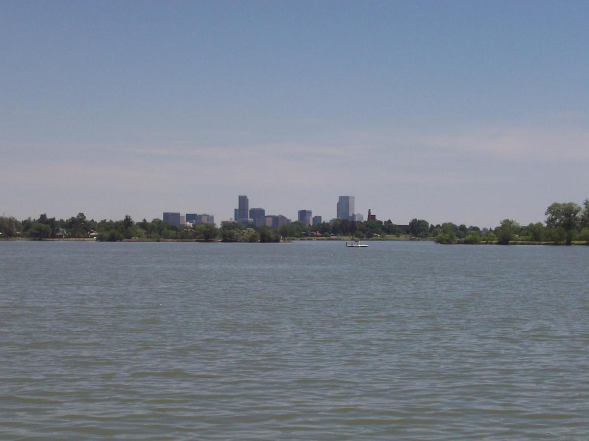 Sloans Lake Getaway - Basement Apartment Near Broncos And Downtown Denver Λέικγουντ Εξωτερικό φωτογραφία